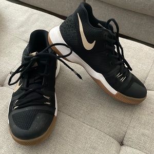 Boys Kyrie basketball sneakers
